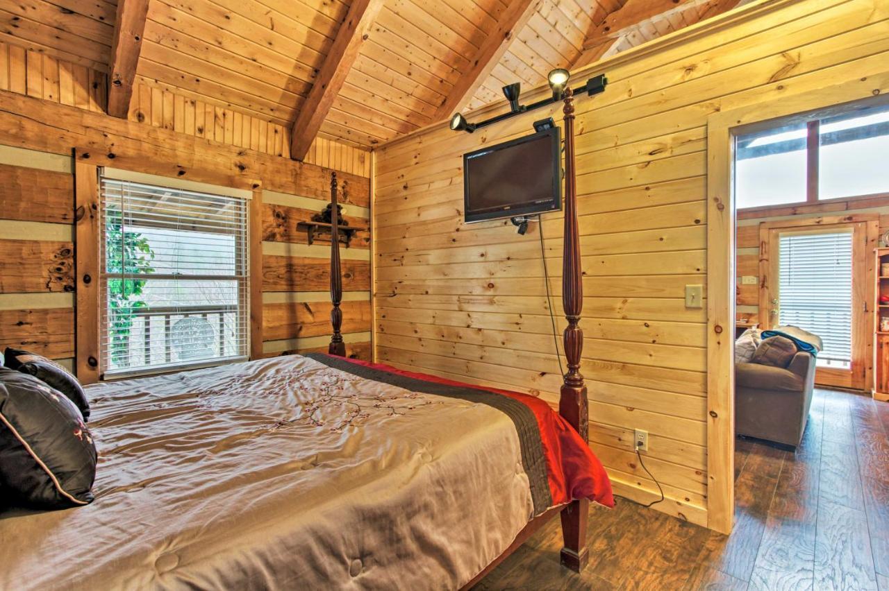 Sevierville Cabin With Private Hot Tub And Fireplace! Luaran gambar