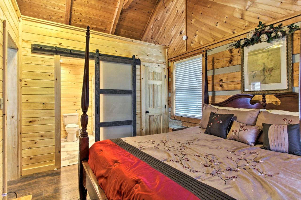 Sevierville Cabin With Private Hot Tub And Fireplace! Luaran gambar