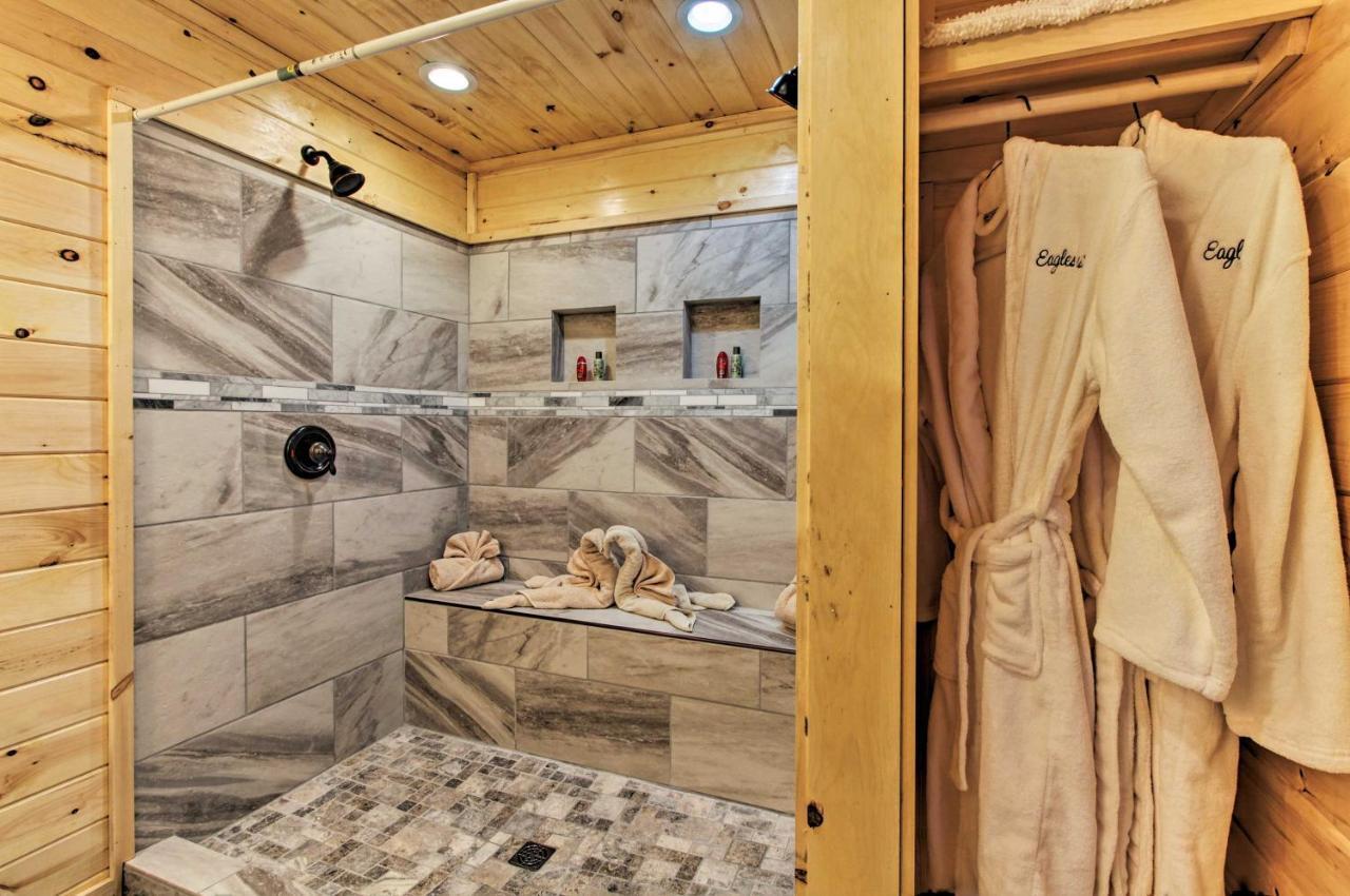 Sevierville Cabin With Private Hot Tub And Fireplace! Luaran gambar