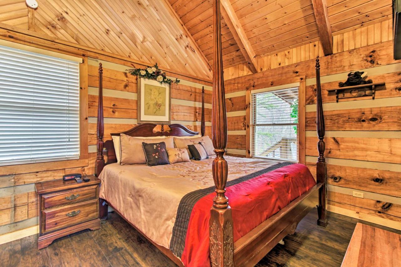 Sevierville Cabin With Private Hot Tub And Fireplace! Luaran gambar